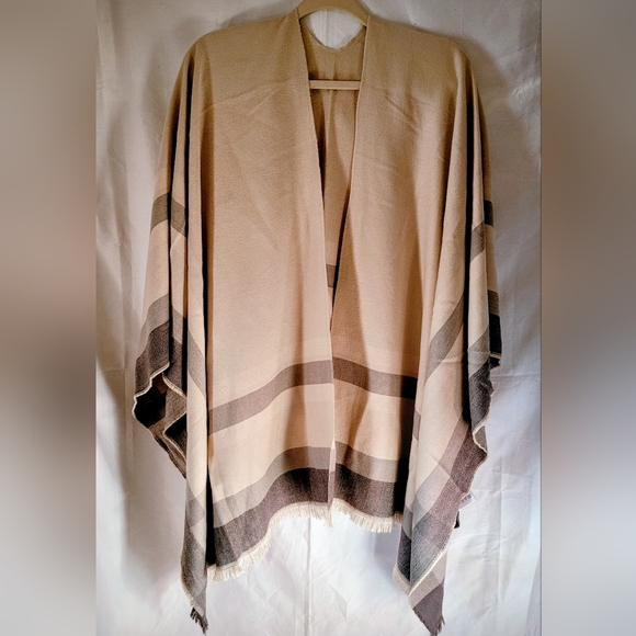SIZU Alltrue Brand.. Beige and Brown Striped Poncho.. - Picture 1 of 4